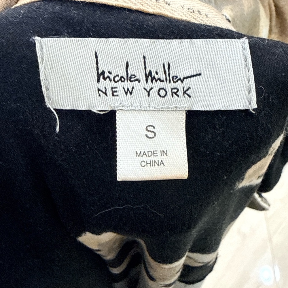 Nicole Miller New York Floral Lounge Sleep Shirt Button Front Relaxed Night Smal - Picture 5 of 13